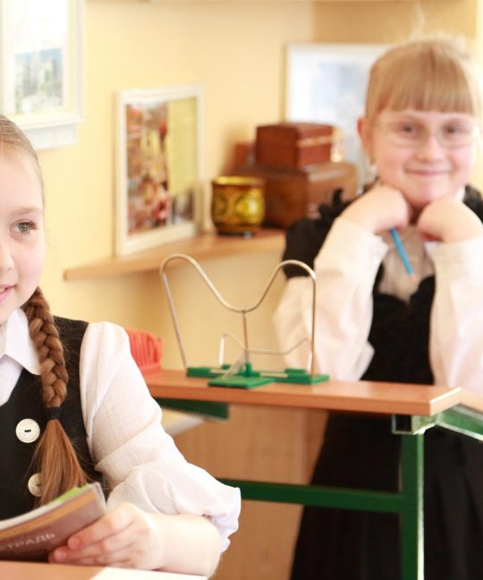 Путин выступил против раздельного обучения девочек и мальчиков