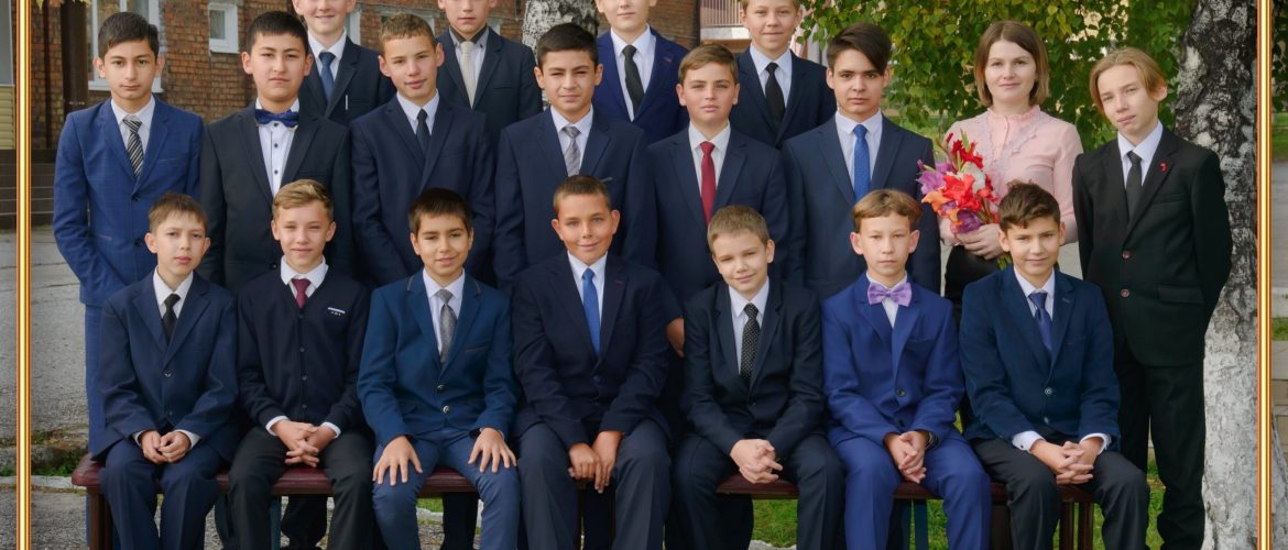Школа с раздельно-параллельным обучением девочек и мальчиков на Байкале