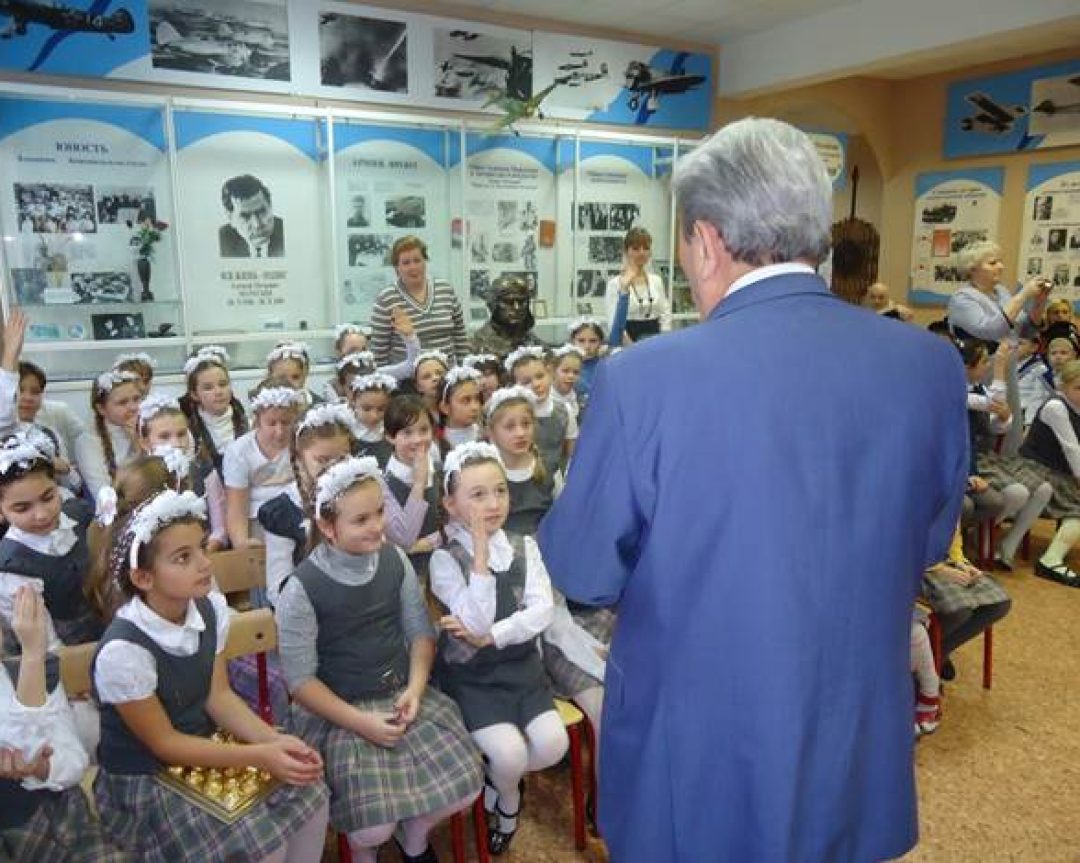 Особенности организации учебно-воспитательной работы в начальной школе и вопросы сохранения здоровья учащихся