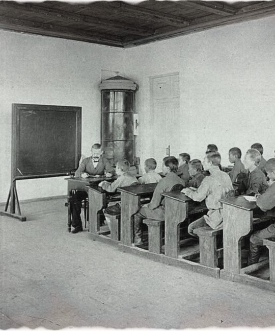 Третий международный конгресс по школьной гигиене в Париже (отчёт проф. Хлопина) – 1910