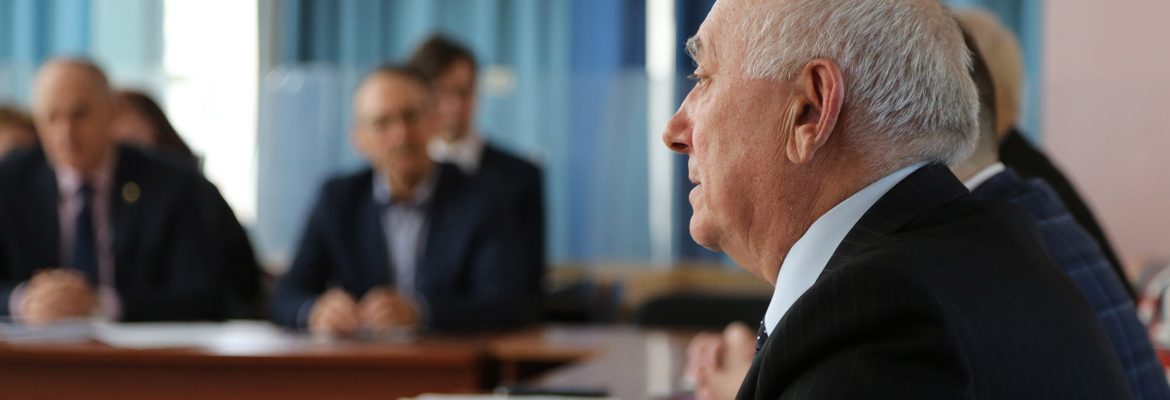 О мерах по созданию системы распространения в Московской области здоровьесберегающих технологий обучения - Рень В.А.